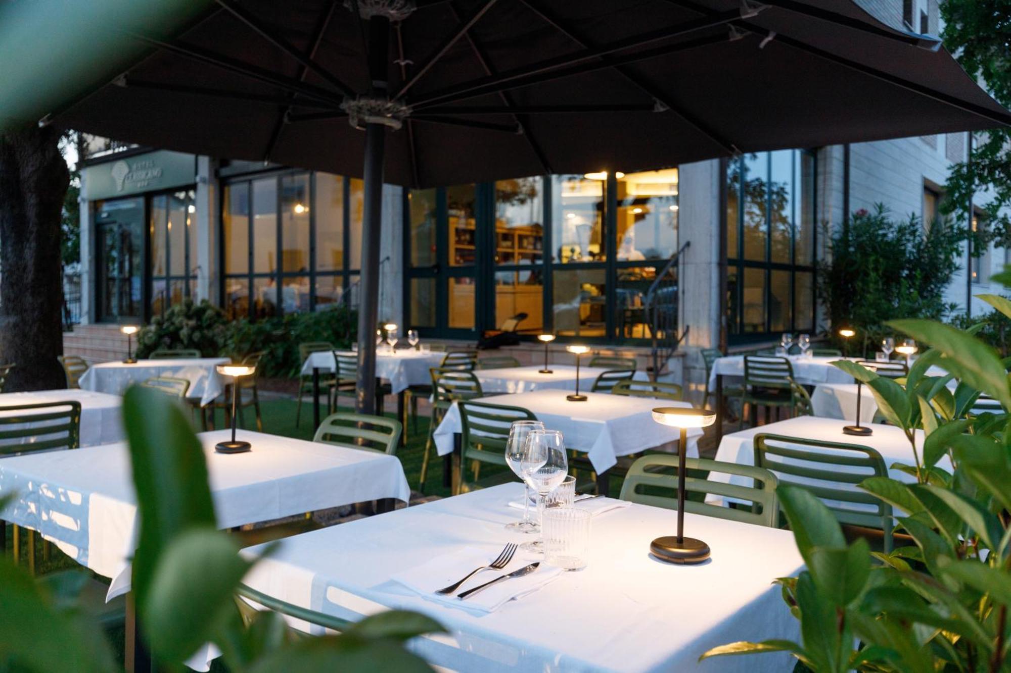 Hotel Classicano Равенна Экстерьер фото